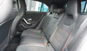 Mercedes-Benz A 250 full